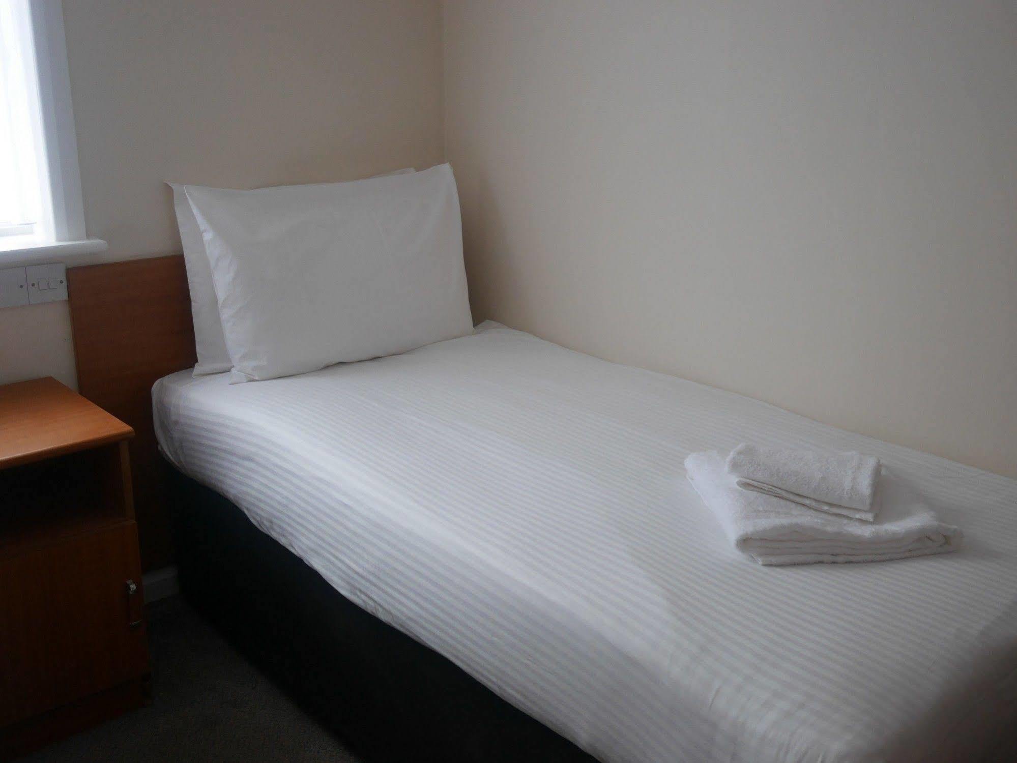 Sk Heathrow Hotel Гейс Екстер'єр фото