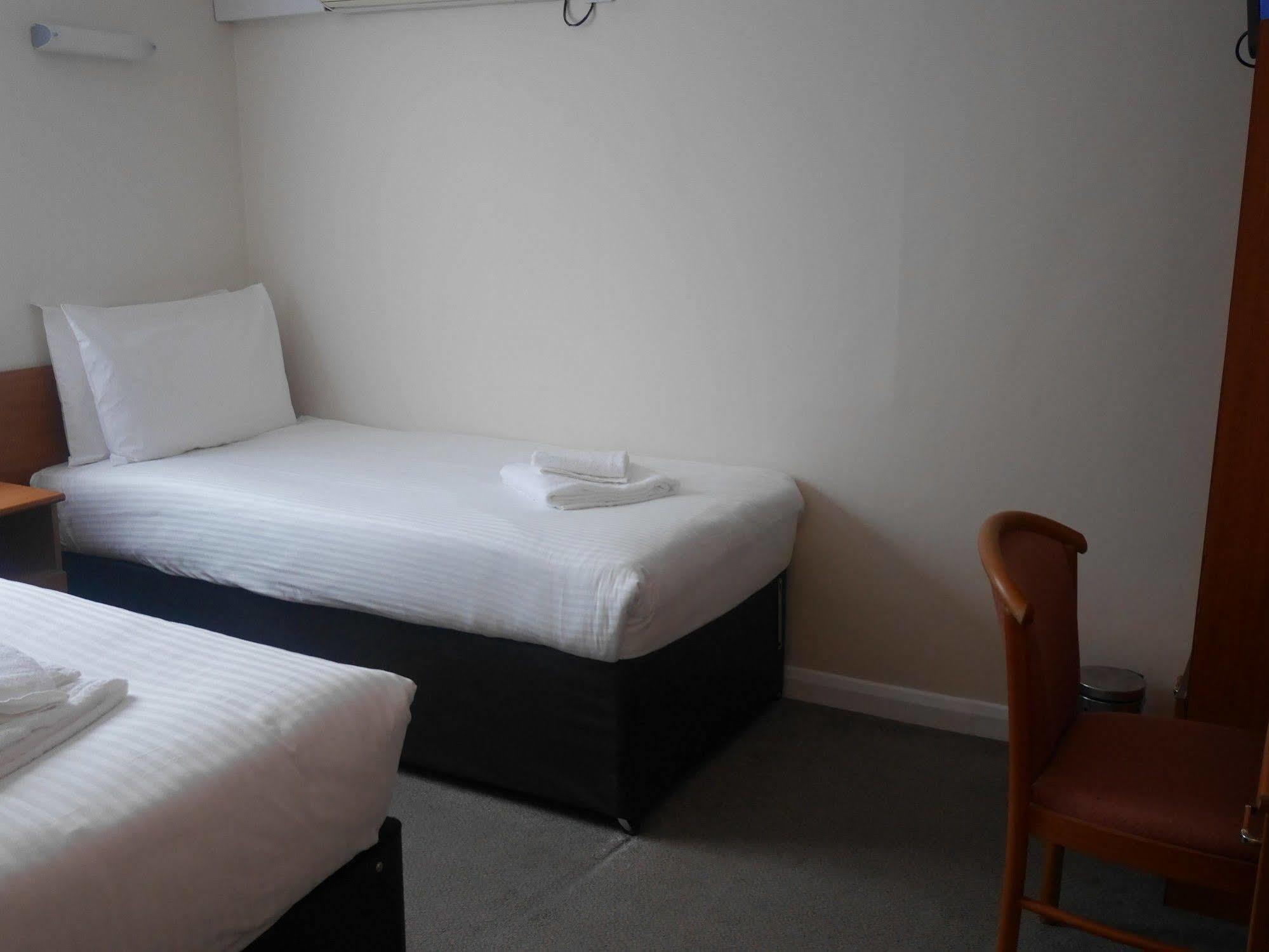 Sk Heathrow Hotel Гейс Екстер'єр фото